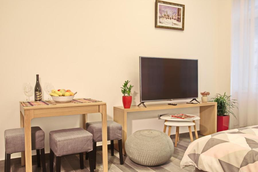 Apartmani Sterija Novi Sad Exterior foto